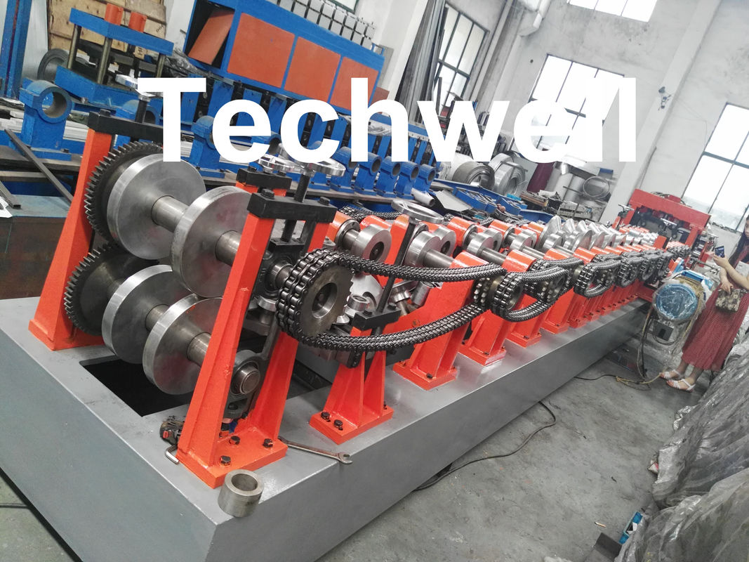 80300mm Regelbaar C Z de Sectiebroodje dat van de Hoge snelheidsgrootte Machine voor CZ Purlins vormt