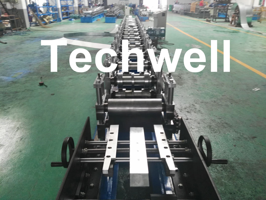 Het hand/Hydraulische Broodje die van 12 Postenu Purlin Machine met 1.5 - 3.0mm Dikte vormen