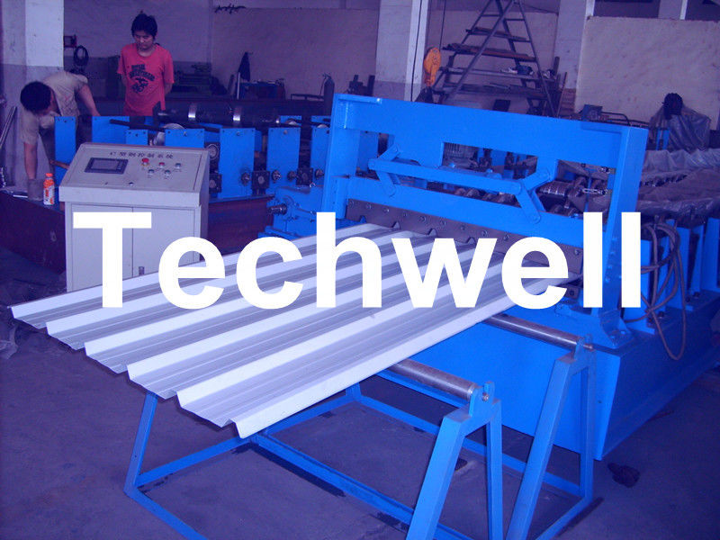 7.5 KW-Gimbal het Dakbroodje die van de Versnellingsbakaandrijving Machine met PLC het Systeem van de Frequentiecontrole vormen
