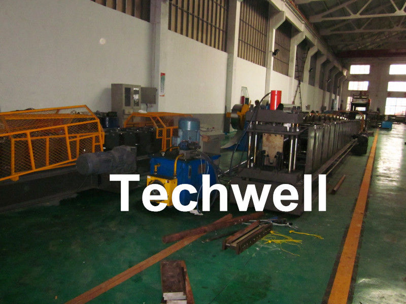 GI, Koolstofstaalhoge zijden Purlin walst het Vormen van Machine met Hand/Hydraulische Uncoiler koud