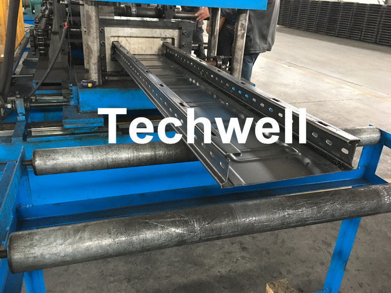 GCr dooft het Broodje van het de Kabeldienblad van de Behandelingsrol Vormt Machine met de Machine van de Ponsenpers