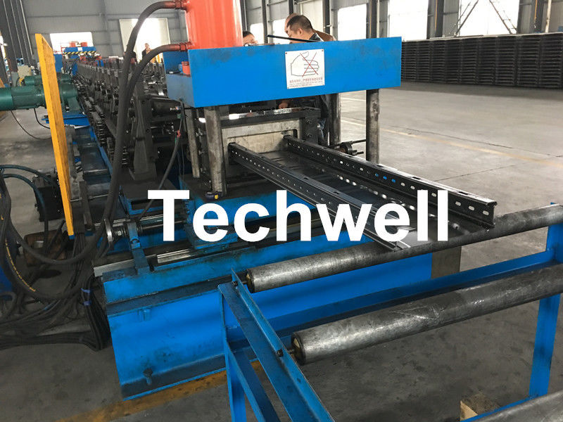 GCr dooft het Broodje van het de Kabeldienblad van de Behandelingsrol Vormt Machine met de Machine van de Ponsenpers