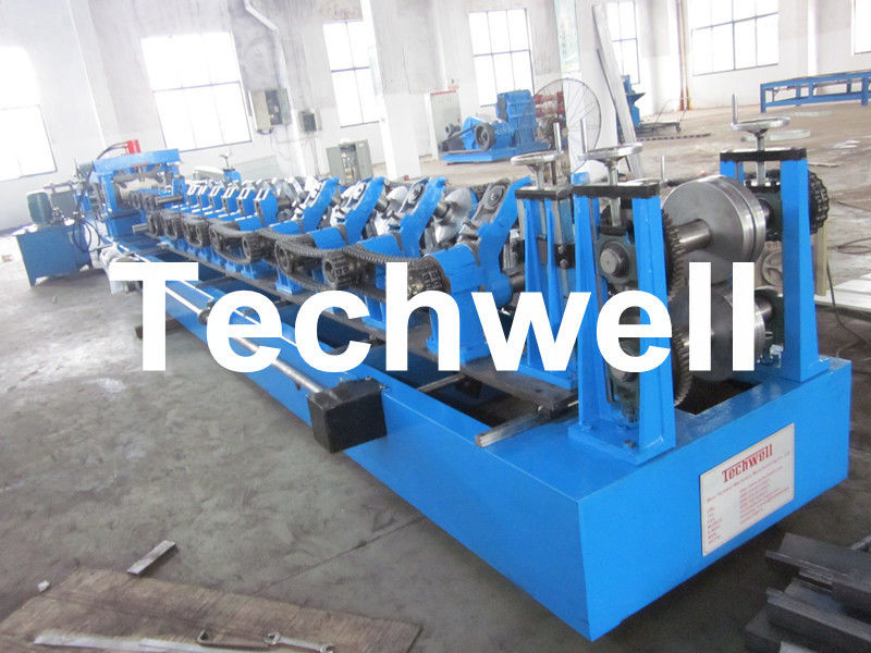 Het automatische Broodje die van Staalpurlin Machine met PLC Controlesysteem vormen voor EEG Zee Purlins