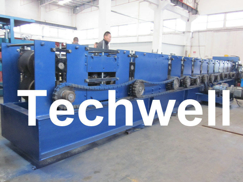 Hydraulisch pre-Slaat z-Sectiebroodje dat Machine voor Staal Z Gevormde Purlin tw-Z300 vormt