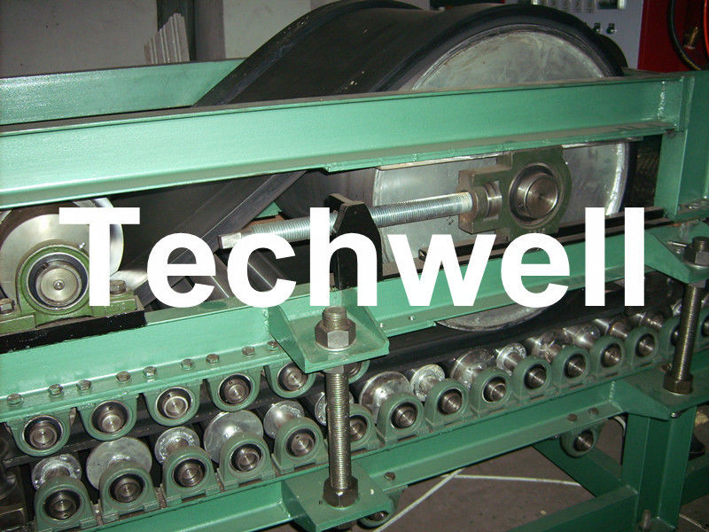 Het eenvoudige Economische Comité die van de Typepu Sandwich Machine voor Pu-de Sandwichcomités van de Dakmuur maken