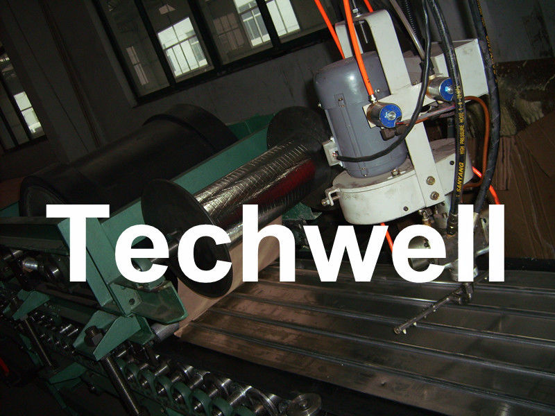 Het eenvoudige Economische Comité die van de Typepu Sandwich Machine voor Pu-de Sandwichcomités van de Dakmuur maken