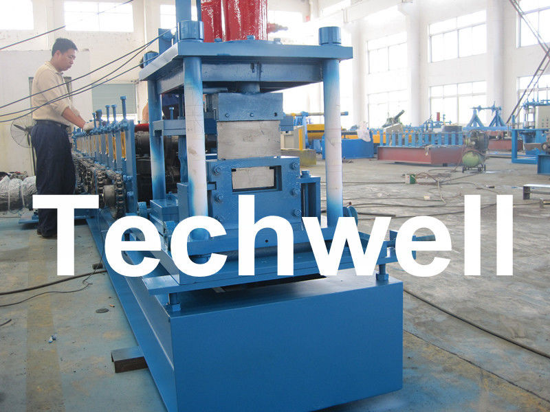 Manueel Regelbaar c-Profielbroodje die Machine met Hand of Hydraulische Decoiler tw-C300 vormen