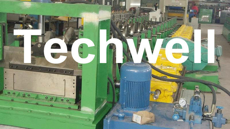 Hoge snelheid 0 - 10m/min Kabeldienblad die Machine met IP55Motor-Bescherming vormen
