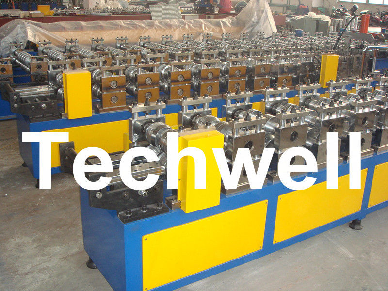 0.4 - 1.0mm Dikte 0 - 15m/min het Broodje die van de Snelheidsc Nagel Machine voor Lichte Staalkiel vormen