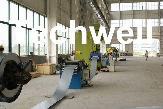 Q235 Koudgewalste Strook/Heet - Onderdompeling die het Dienbladbroodje galvaniseren die van de Staalkabel Machine vormen
