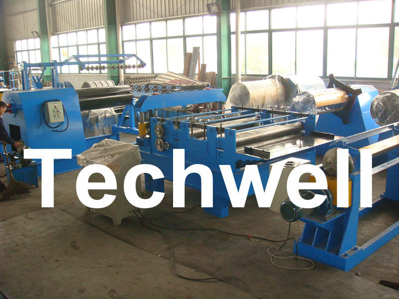 Het koolstofstaal, GI, Eenvoudige Scheurende de Machinelijn van het Kleurenstaal met Schroot windt Apparaat opnieuw op