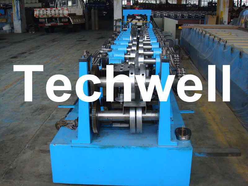 80300mm Regelbaar C Z de Sectiebroodje dat van de Hoge snelheidsgrootte Machine voor CZ Purlins vormt